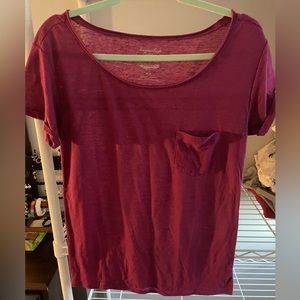 Burgundy women’s t-shirt, short sleeve